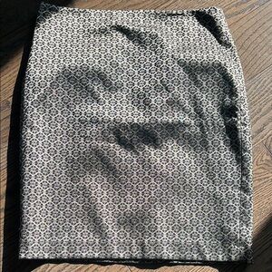 Elegant Black and gold Patterned Skirt